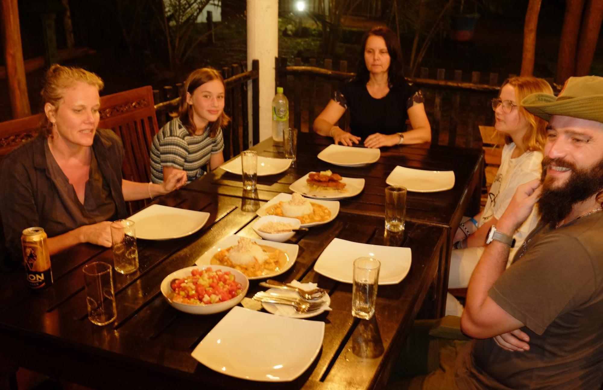 King'S Elephant Cabanas & Restaurant Tangalle Exterior photo